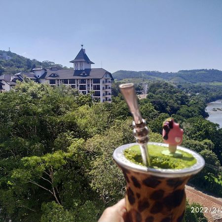 Melhor vista e localização nas Termas Piratuba Extérieur photo